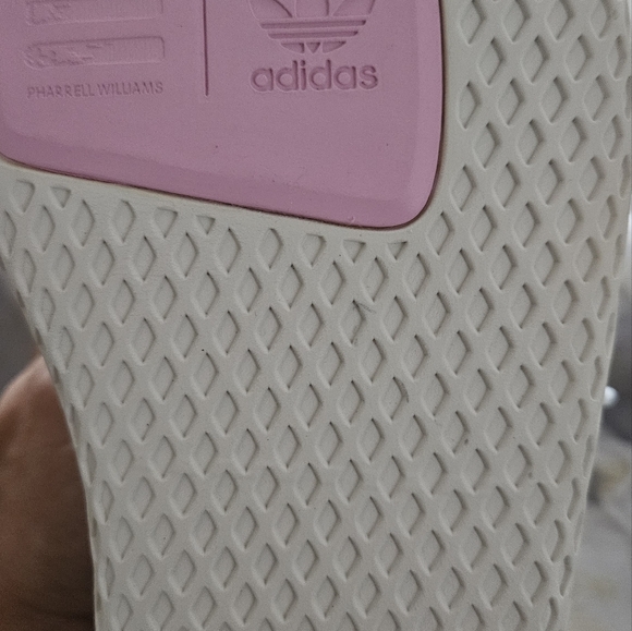 Brand New ADIDAS SHOES - Picture 3 of 4